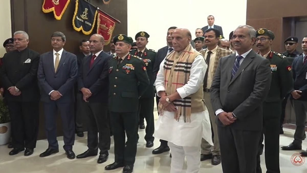 Solar–hydrogen breakthrough in Ladakh as Defence Minister unveils NTPC’s high-altitude plant