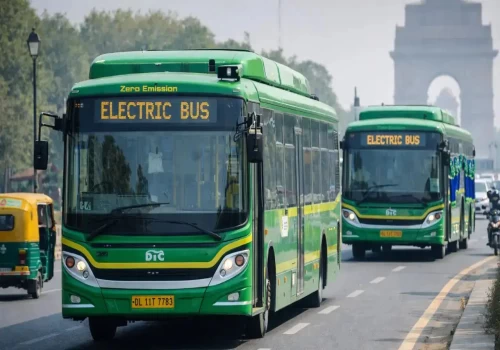 Delhi steps on the electric accelerator: 500 new e-buses rolled out, green fleet crosses 4,000 mark